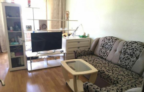 Apartment on Zhukovskogo 18